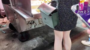 สาวหุ่นนางแบบเงี่ยนจัด โชว์หีเนียนโดนควยใหญ่ซอยยับ เย็ดสดแตกในคาหีทะลัก
