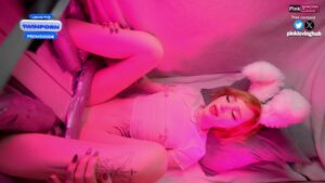 สาวหีตูดฟิตโดนควยใหญ่ยัดรูทั้งสองทางแบบโหดๆ ซอยหีซอยตูดจนน้ำเงี่ยนแตกกระจาย